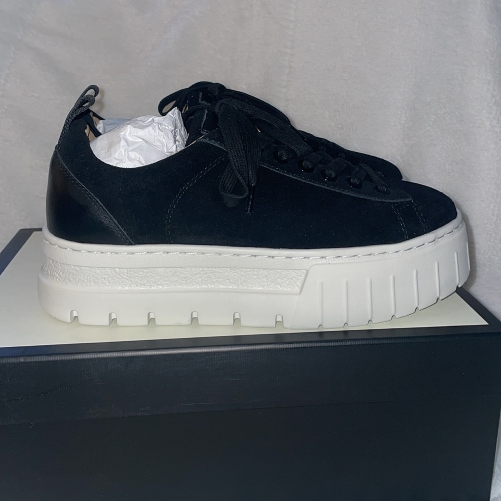 NWT J/SLIDES ROGER Black Suede Sneaker - Picture 8 of 14